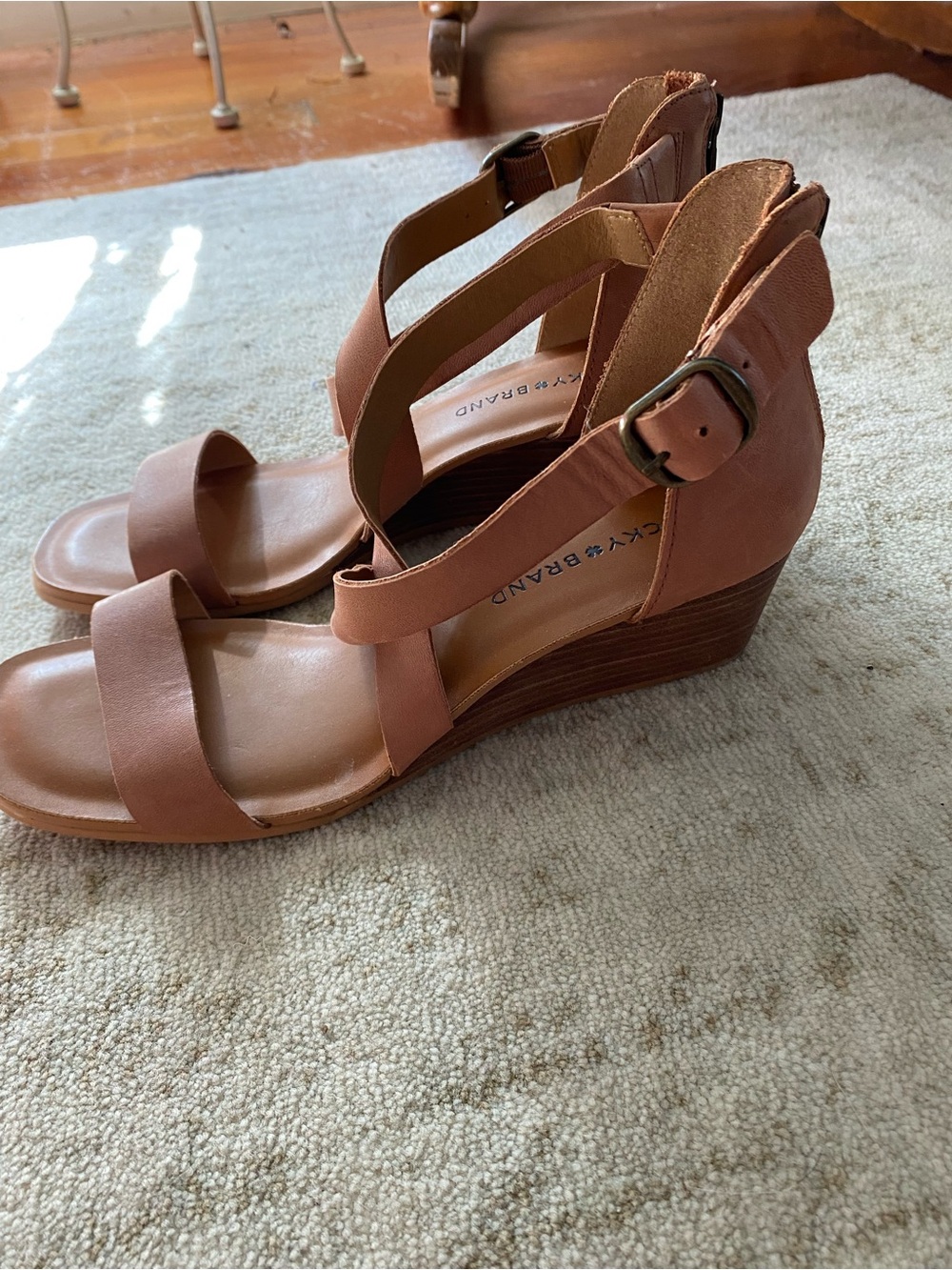 Lucky Brand Cognac Tan Strappy Wedge Sandals